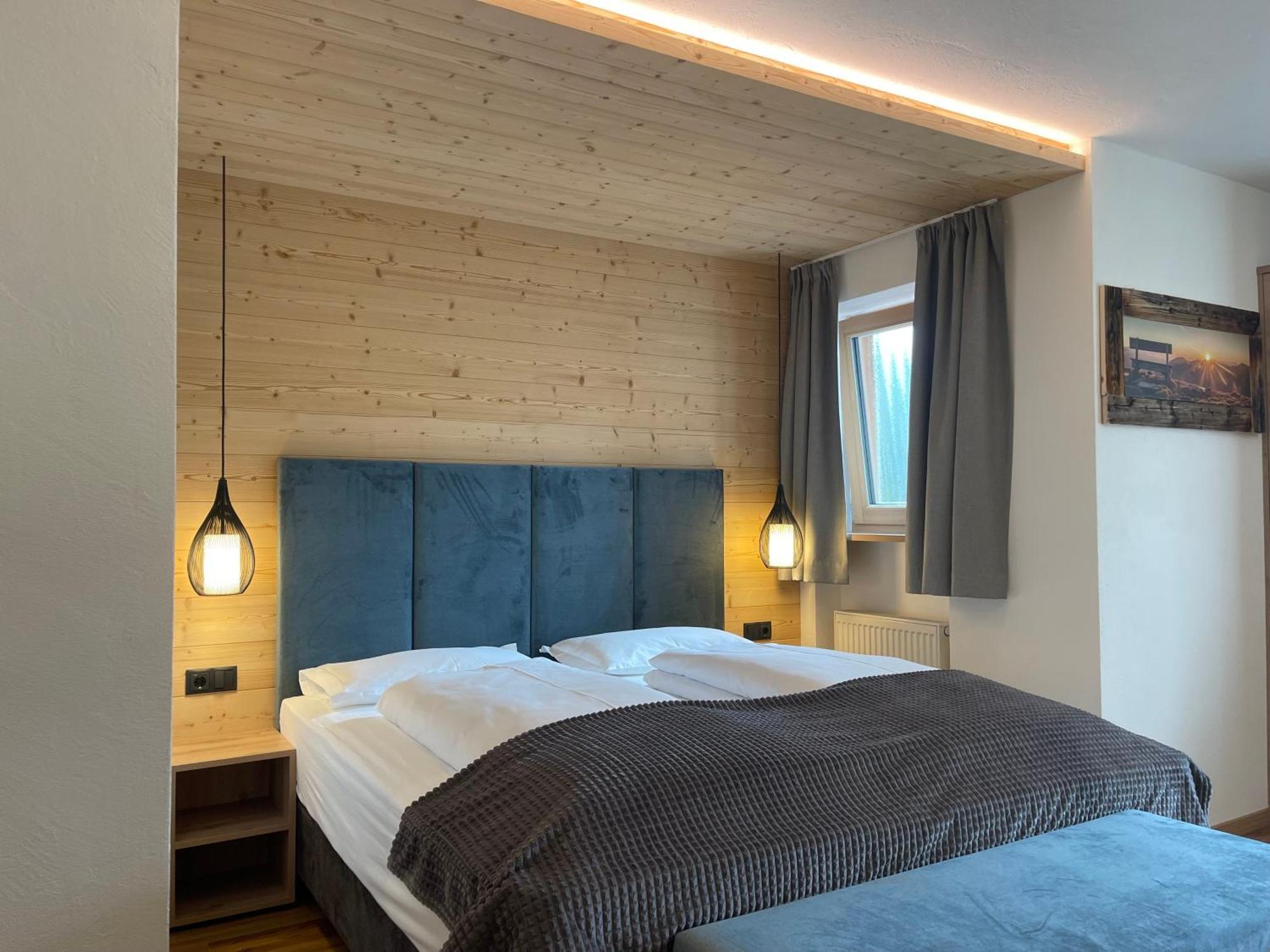 Guesthouse Rungg Badia  Exteriér fotografie